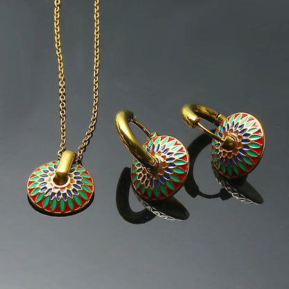 Women's Romantic Retro Stainless Steel Necklace And Earrings Jewelry Set